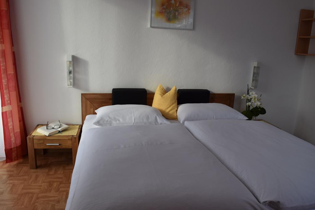 Pension Vocario ฟาร์แวร์เฟน ห้อง รูปภาพ
